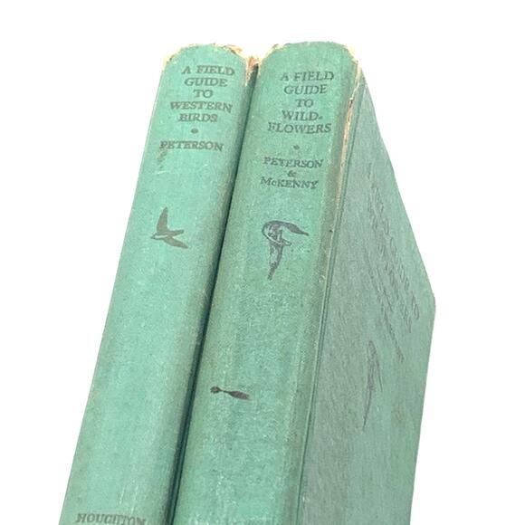 A Field Guide to Wildflowers and Western Birds 2 Books - Picture 6 of 6